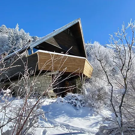 Le 36 6 Pers Le Sauna Hiking Chalet *